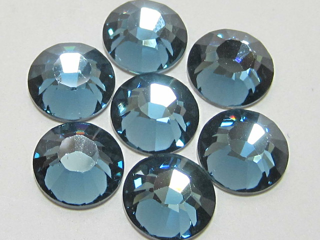 12 pcs. 40ss MONTANA FLATBACK European Rhinestones